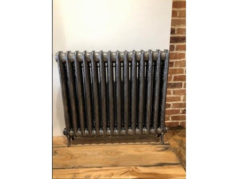 Beautiful original cast iron radiator professionally restored R10