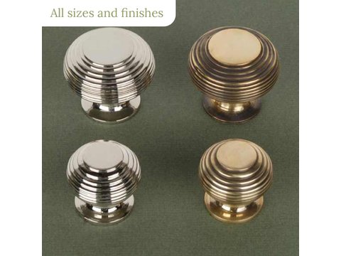 Beehive cupboard knobs