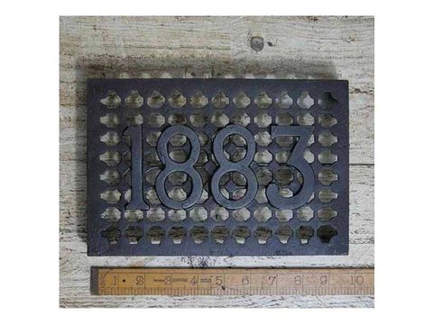 Air Brick / Trivet ‘1883’ Cast Ant Iron 9 x 6″ x 2″