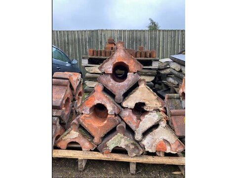 Original terracotta coping stones CS503