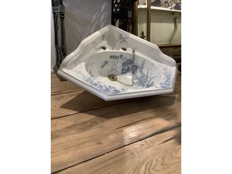 NOW SOLD Oeneas Sink