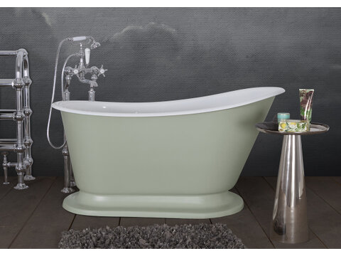 Cameo Cast Iron Bath