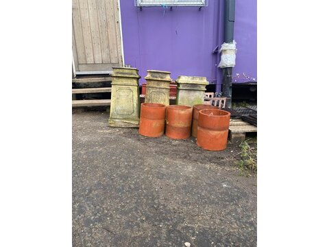 A lovely selection of reclaimed chimney pots