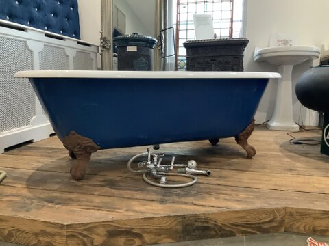 A reclaimed double ended cast iron bath B232