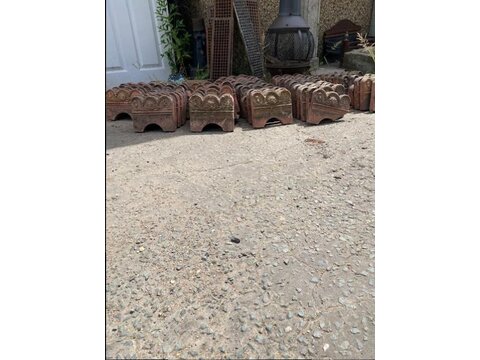 NOW SOLD A wonderful stock of reclaimed period garden endings Ge276