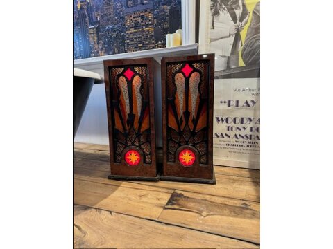 NOW SOLD  A pair of retro speakers which light up and have wonderful acoustic sound