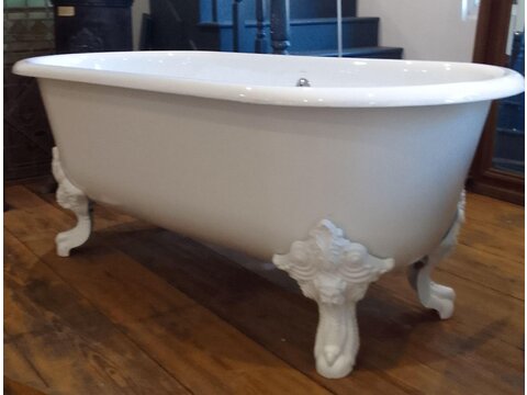 NOW SOLD B1402 A WONDERFUL DOUBLE ENDED CAST IRON BATH